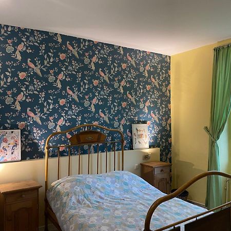 Chambres D'Hotes La Chaumiere Coulonges  ภายนอก รูปภาพ